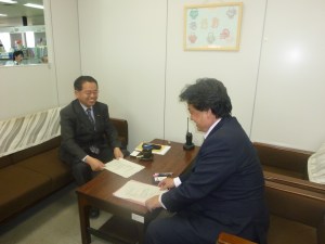 平成２２年５月３１日（月）古賀市教育員会を訪問