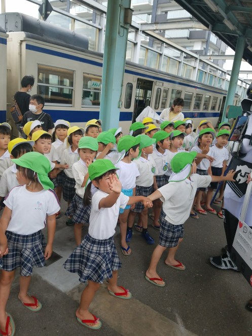 幼稚園児の歓迎